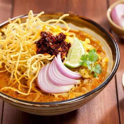  Khao Soi: Kuuma ja Kermainen Curryn Majesteetti Ranongista!