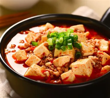  Mapo Tofu: Onko Sileä ja Piquantti Tuhdin Maun Vastaanottava Aate?